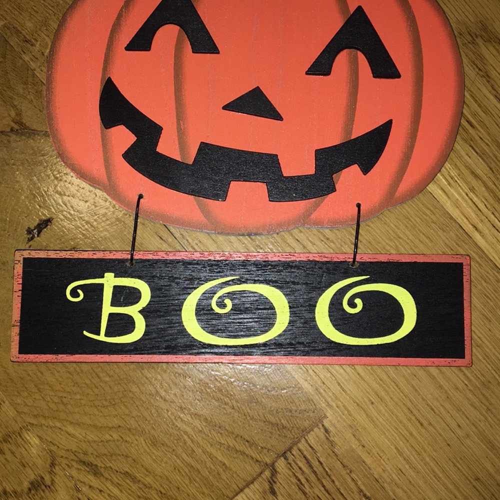 BOO 👻 Sign - Picture 2 of 4